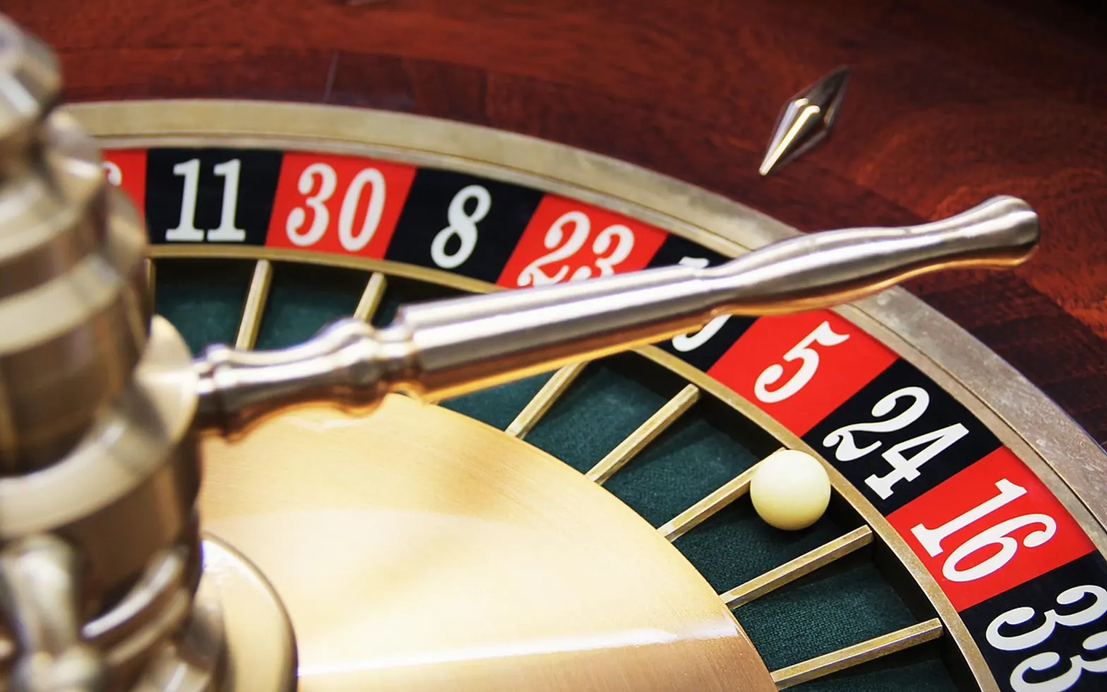 Happiness, lucky number and roulette
